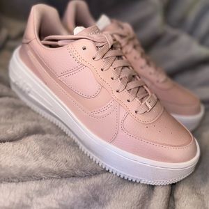 Nike Air Force 1 PLT.AF.ORM "Pink Oxford/Light Soft Pink/White" Women's Shoe